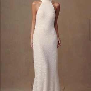 Meshki Elegant White Backless Dress

Worn once
Emery Halter Dress
Size xxs